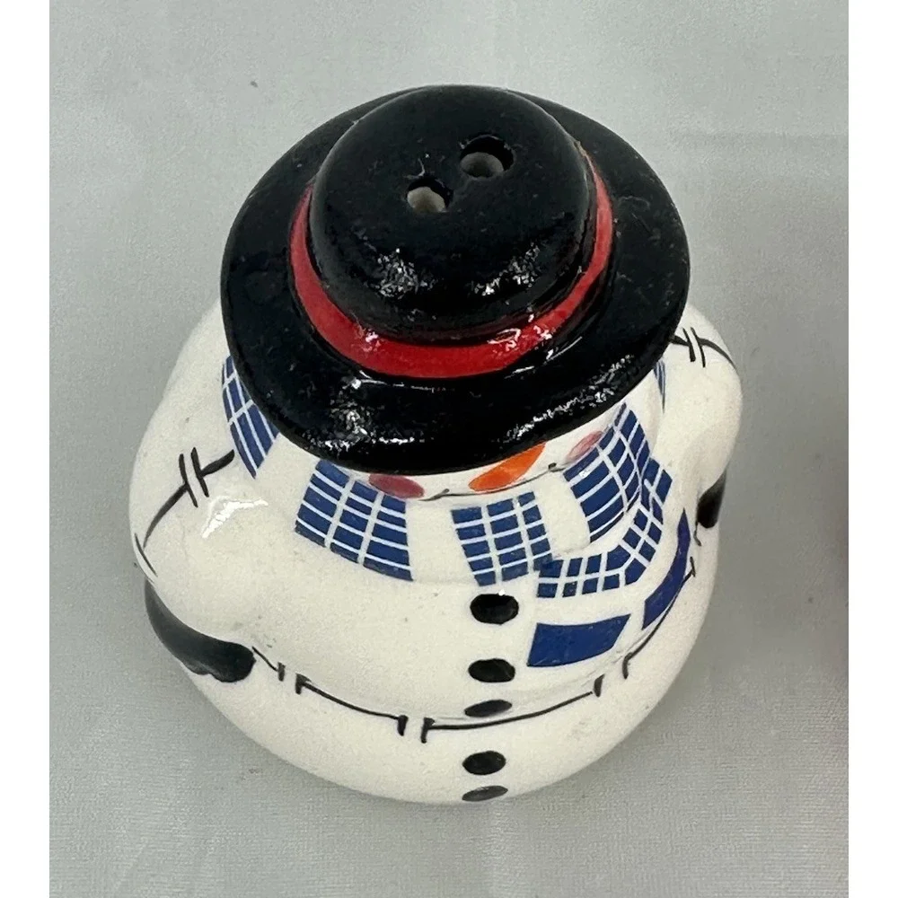 The Finishing Touch American Greetings Mr. and Mrs. Snowman‎ Salt Pepper Shakers